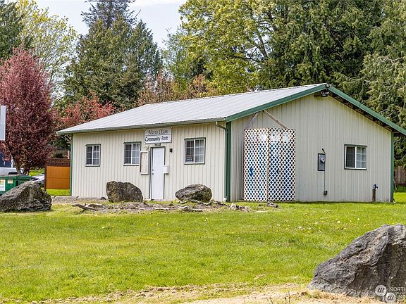 2nd image of 12395 NE Philip Drive
