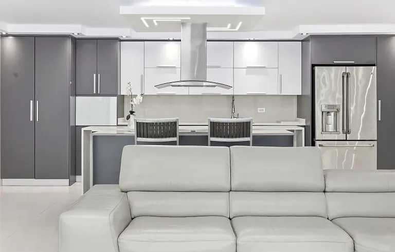 Cond Los Pinos Este 6410 Ave Isla Verde Apt 3A — Photo 12