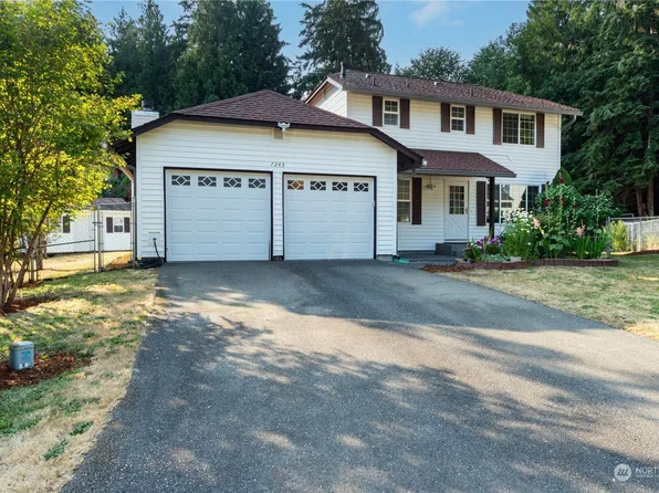 7243 Stanford Court NW, Bremerton, WA 98311