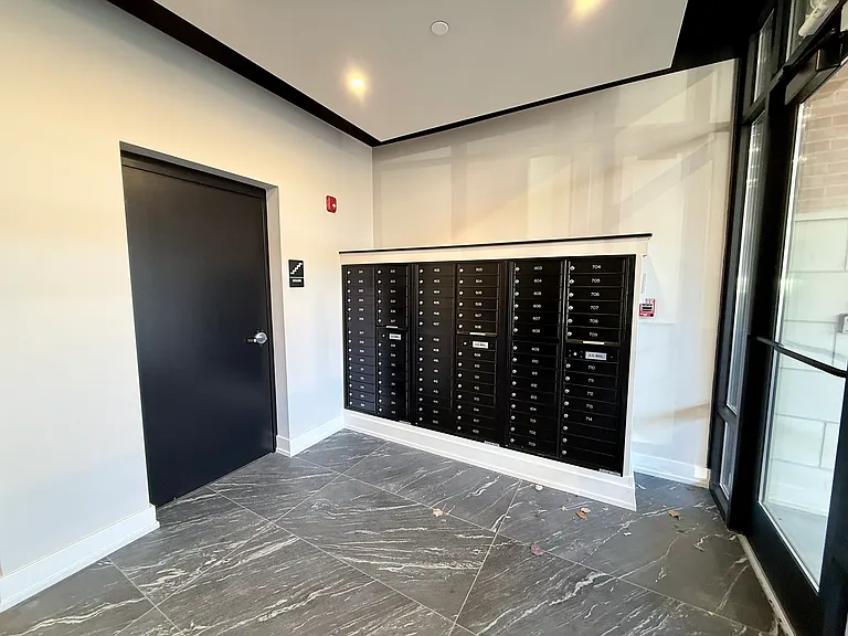 128 W Girard Ave #309 — Photo 25