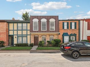 7700 Creekbend Dr APT 70, Houston, TX 77071