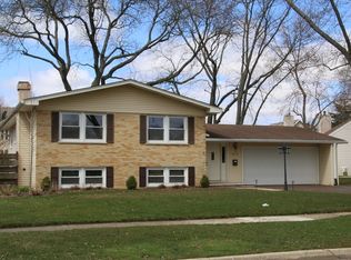 5508 Primrose Ave, Lisle, IL 60532