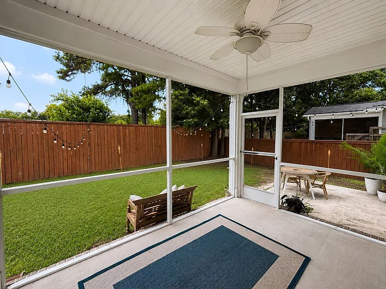 1217 Gannett Rd — Photo 21
