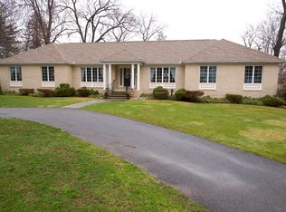 39 Atwater Pl, Springfield, MA 01107