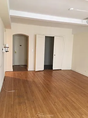 Rented by City Connections Realty | media 31