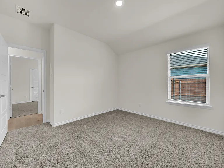 2044 Hearn Dr — Photo 22