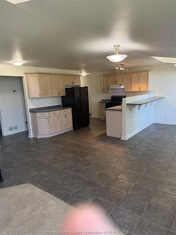 3 bed, $2,250 — Photo 4