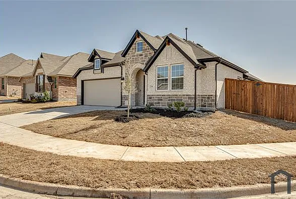 204 Rosewood Dr — Photo 37