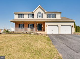1061 Boeshore Cir, Reading, PA 19605
