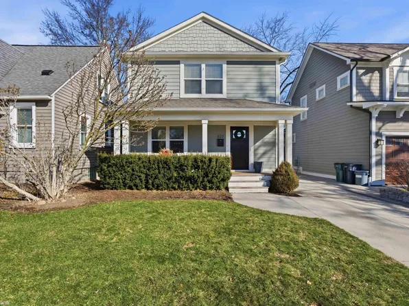 823 Baldwin Ave, Royal Oak, MI 48067