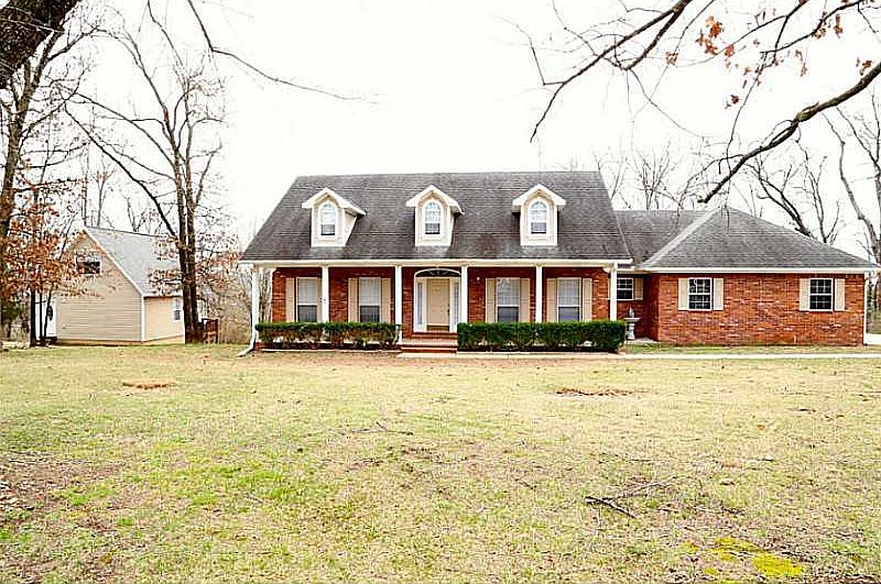 1st image of 2595 W White Oak