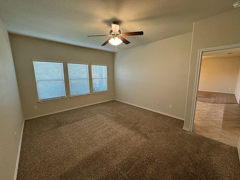 3020 Tamarack Ln — Photo 24