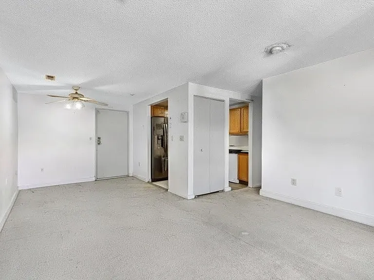 15 Longworth Ave — Photo 5