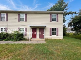 1587 Chariot Dr, Murfreesboro, TN 37130
