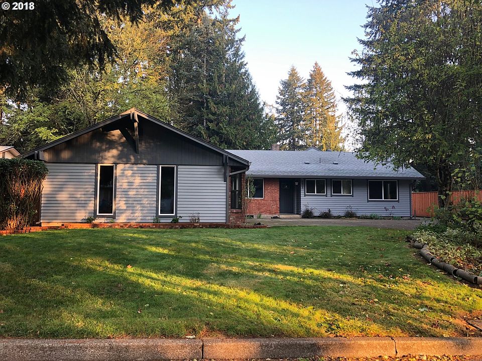1st image of 7312 NE 71st St