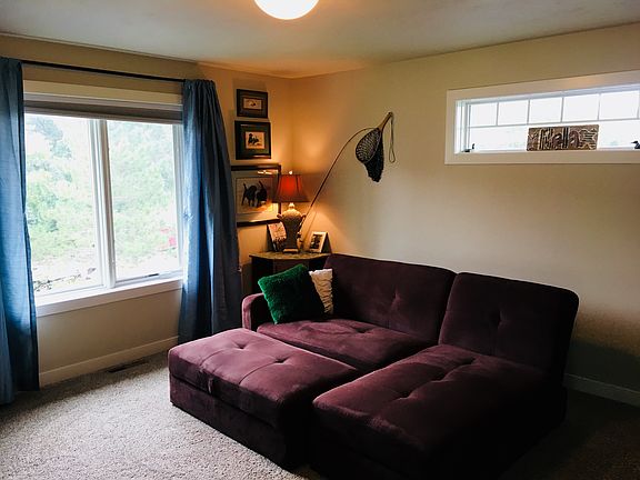 3rd Bedroom Upstairs