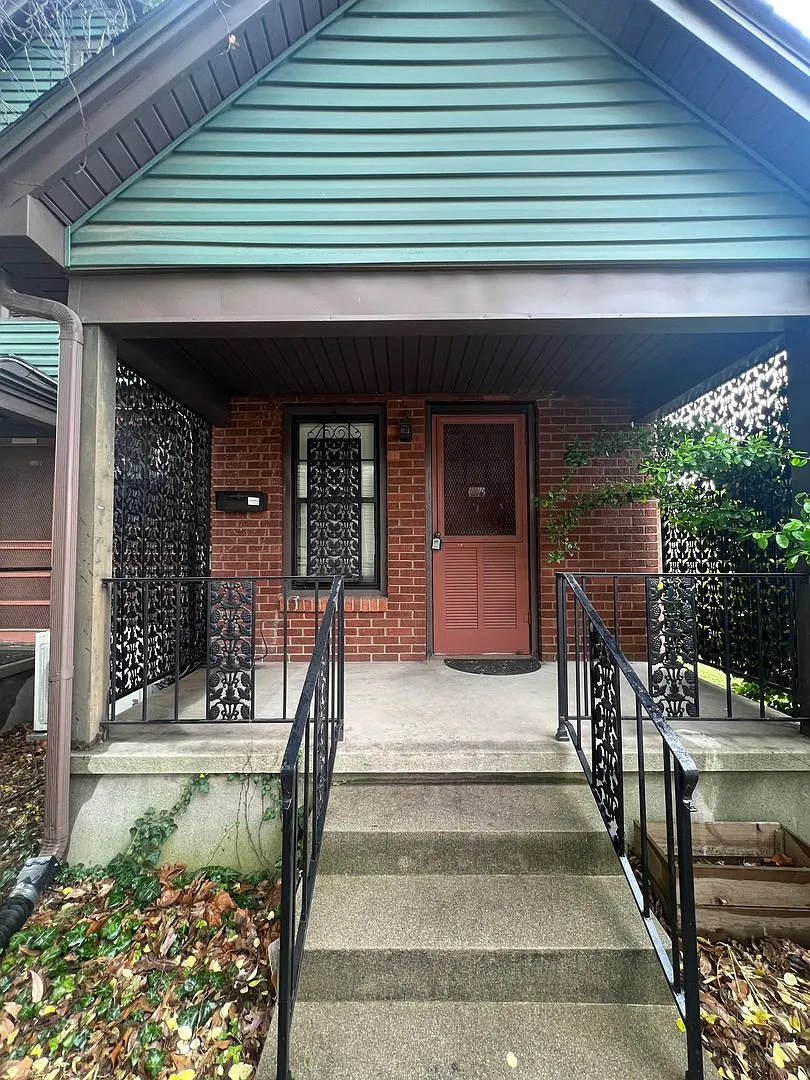 Building Photo - 411 S Jackson Ave