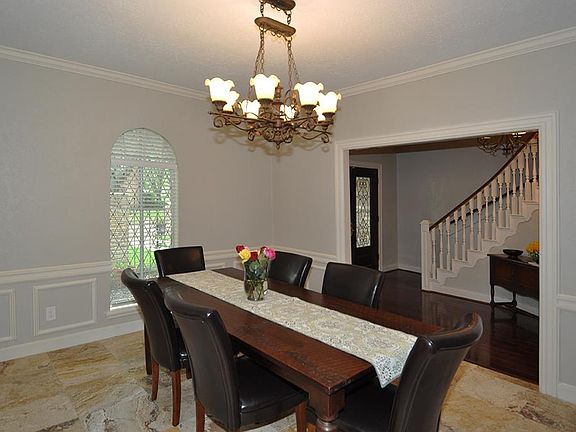 5th image of 15746 Walkwood Dr