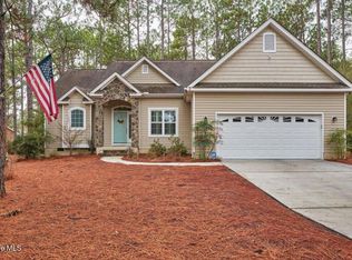2 Lee Ct, Pinehurst, NC 28374