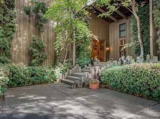 1332 W Moraga Rd, Fresno, CA 93711