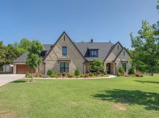 8900 SW 111th St, Oklahoma City, OK 73173