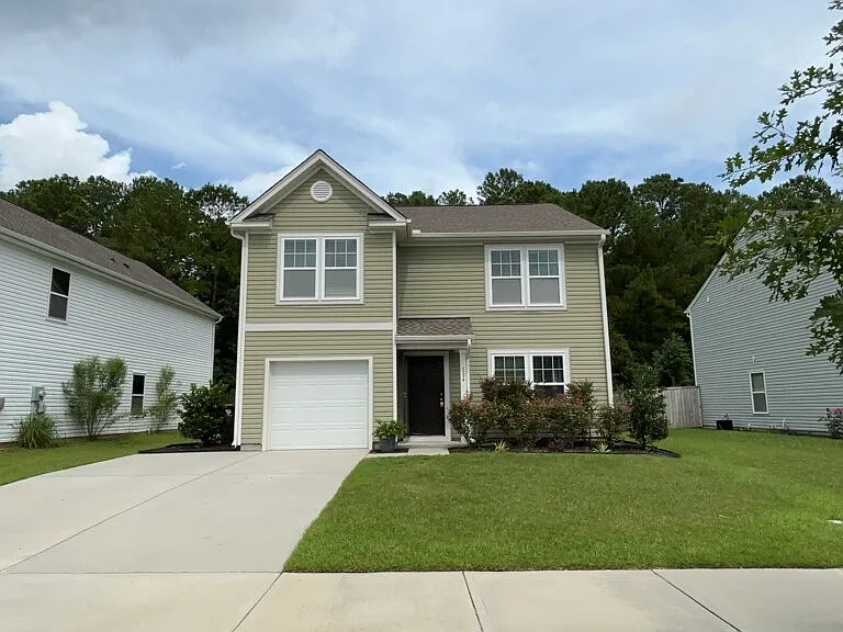 114 Rockingham Way — Photo 1