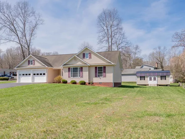 249 Brooke Elyse Ln, Max Meadows, VA 24360
