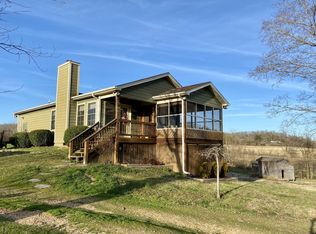 4998 Hurricane Ck Rd, Mc Ewen, TN 37101
