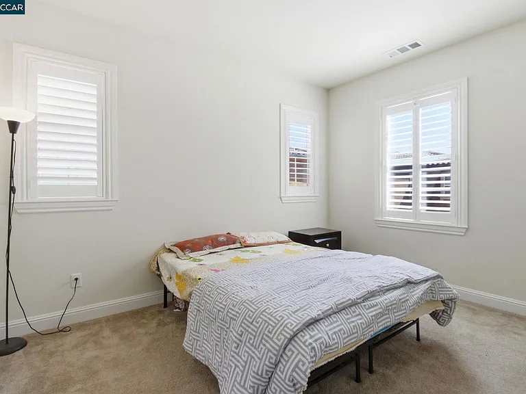 1365 Bayberry View Ln — Photo 23