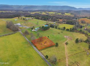 1 E Bonnie Johnson Ln, Greeneville, TN 37743