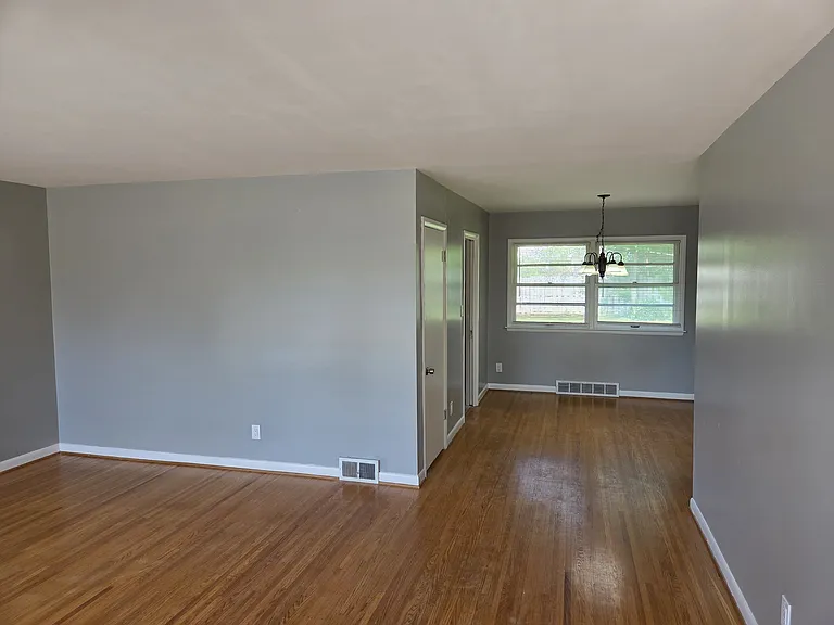 3303 Cawein Way — Photo 3