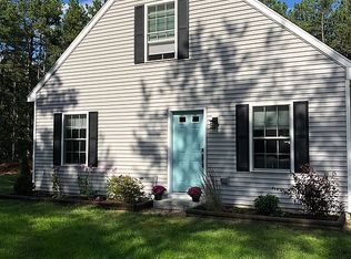 369 Silver Pine Ln, Tamworth, NH 03886