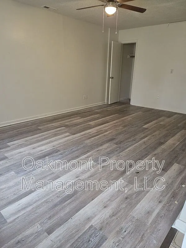 2 bed, 2.0 bath, 1088 sqft, $1,025 — Photo 3