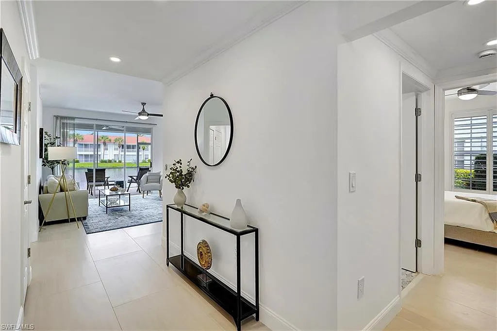 2 bed, 2.0 bath, 1633 sqft, $7,800 — Photo 3