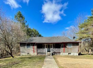 4954 Maxwell Rd, Gagetown, MI 48735