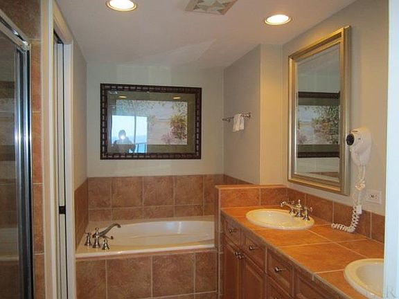 4th image of 1 Portofino Dr Suite 1908
