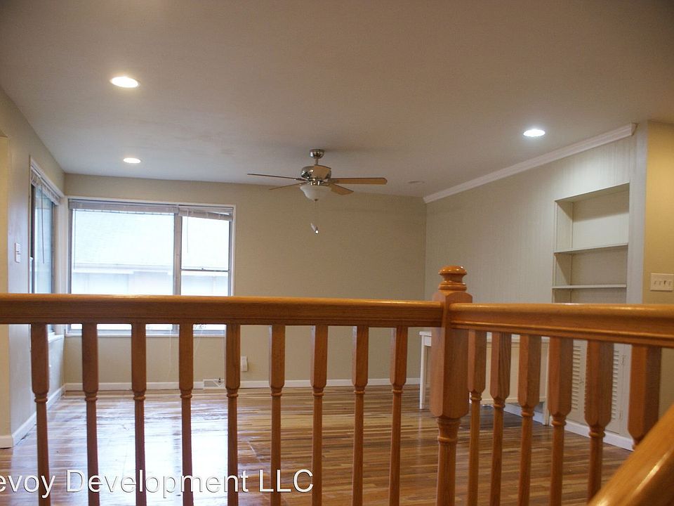 1st image of 9707 Portage Dr