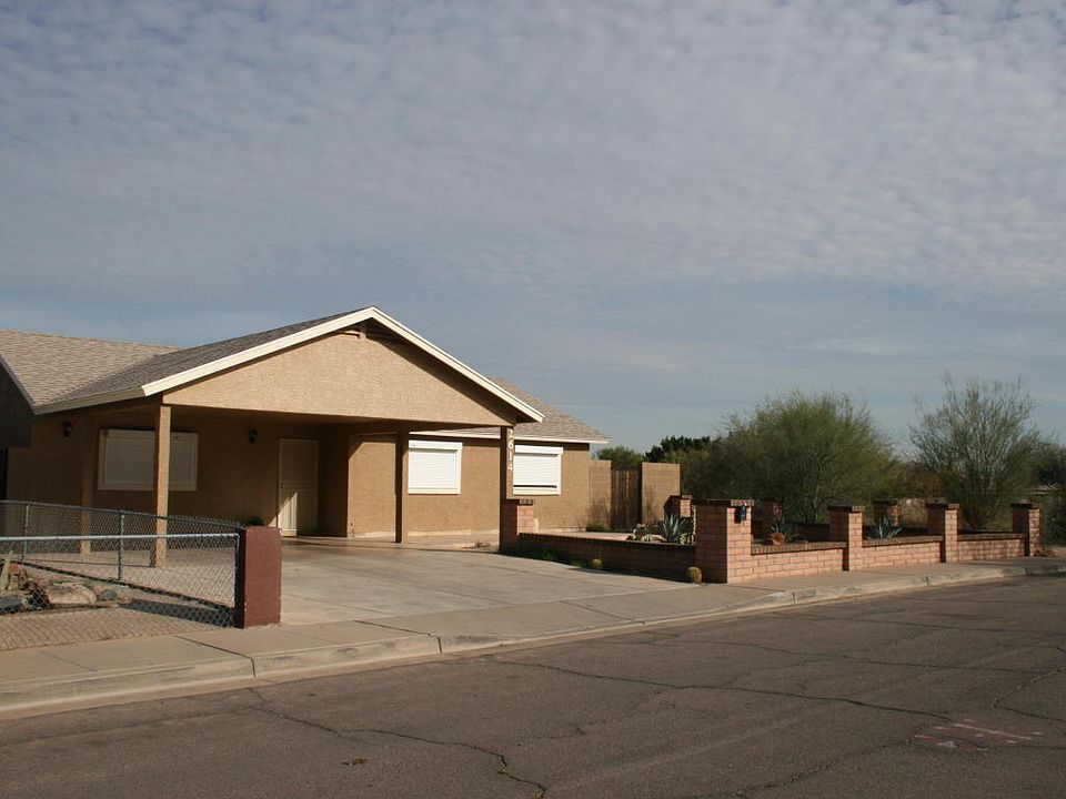 1st image of 2614 E Francisco Dr