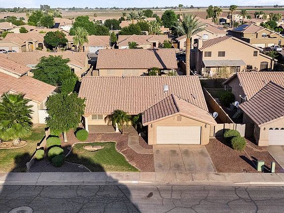 3rd image of 3024 S 47th Ave