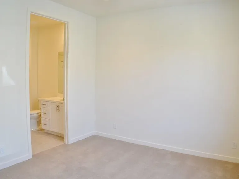 4842 Verde Ct — Photo 12
