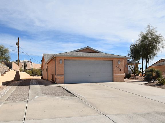 2nd image of 3318 Newport Dr