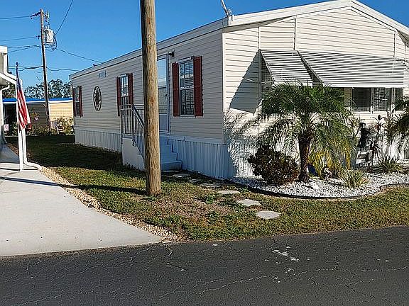 2nd image of 10101 Burnt Store Rd Lot 39