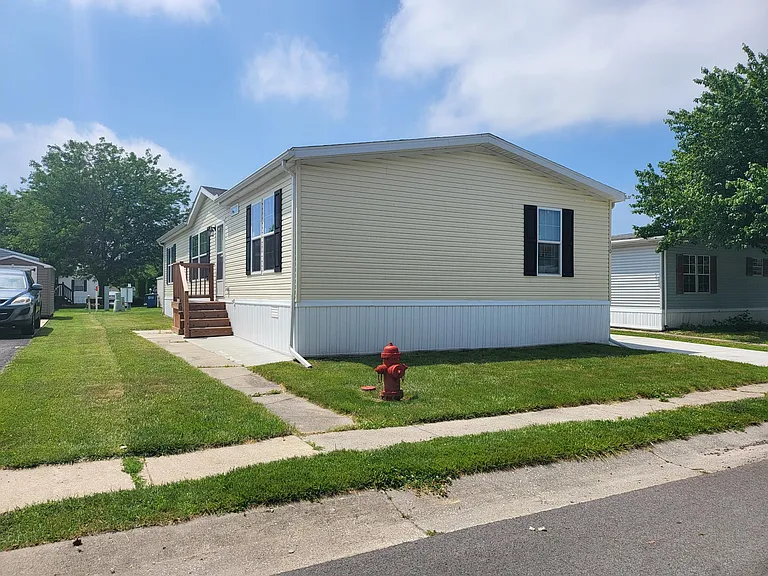 Willowbrook Place — Photo 25