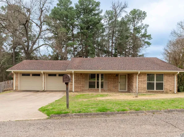 306 E Nancy St, White Oak, TX 75693