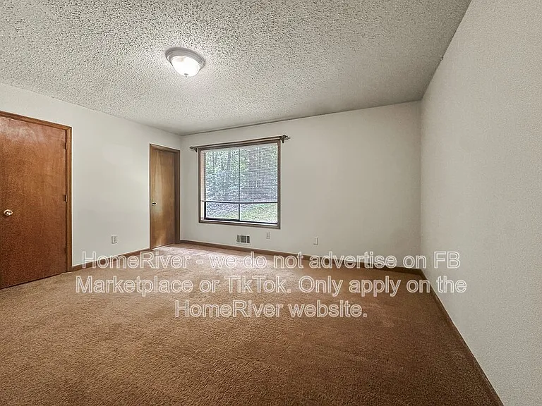 2551 Hunton Ct NE — Photo 11