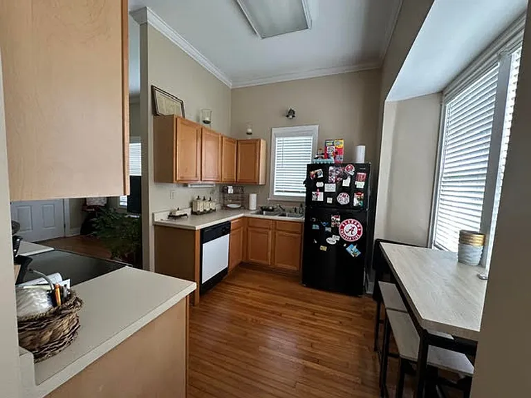425 Caplewood Drive — Photo 18