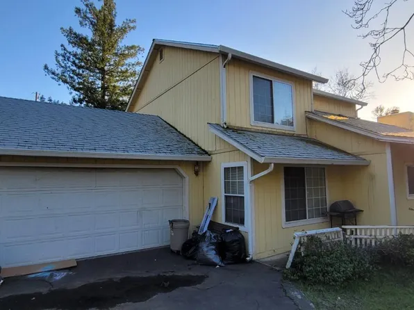 3170 Lakeview Drive, Nice, CA 95464