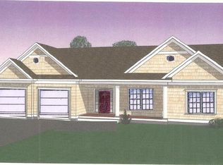 11 Crawford Way, Pepperell, MA 01463