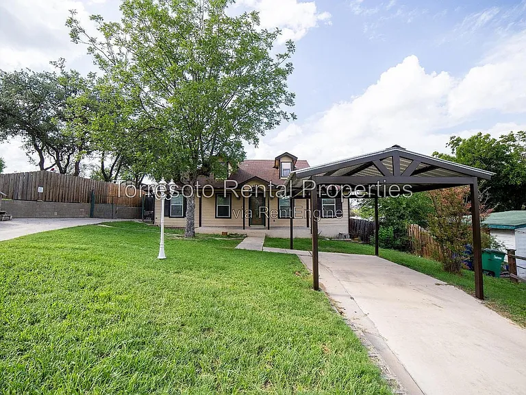 1919 E Highland Blvd — Photo 2
