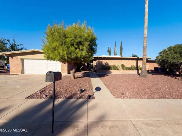100 S Monitor Pl, Tucson, AZ 85710